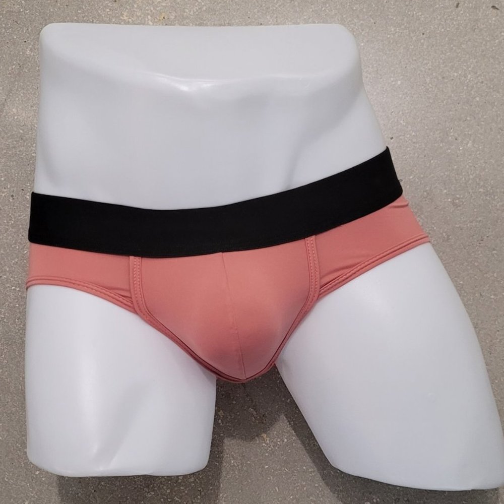 SNK RASPBERRY BLACK BRIEF